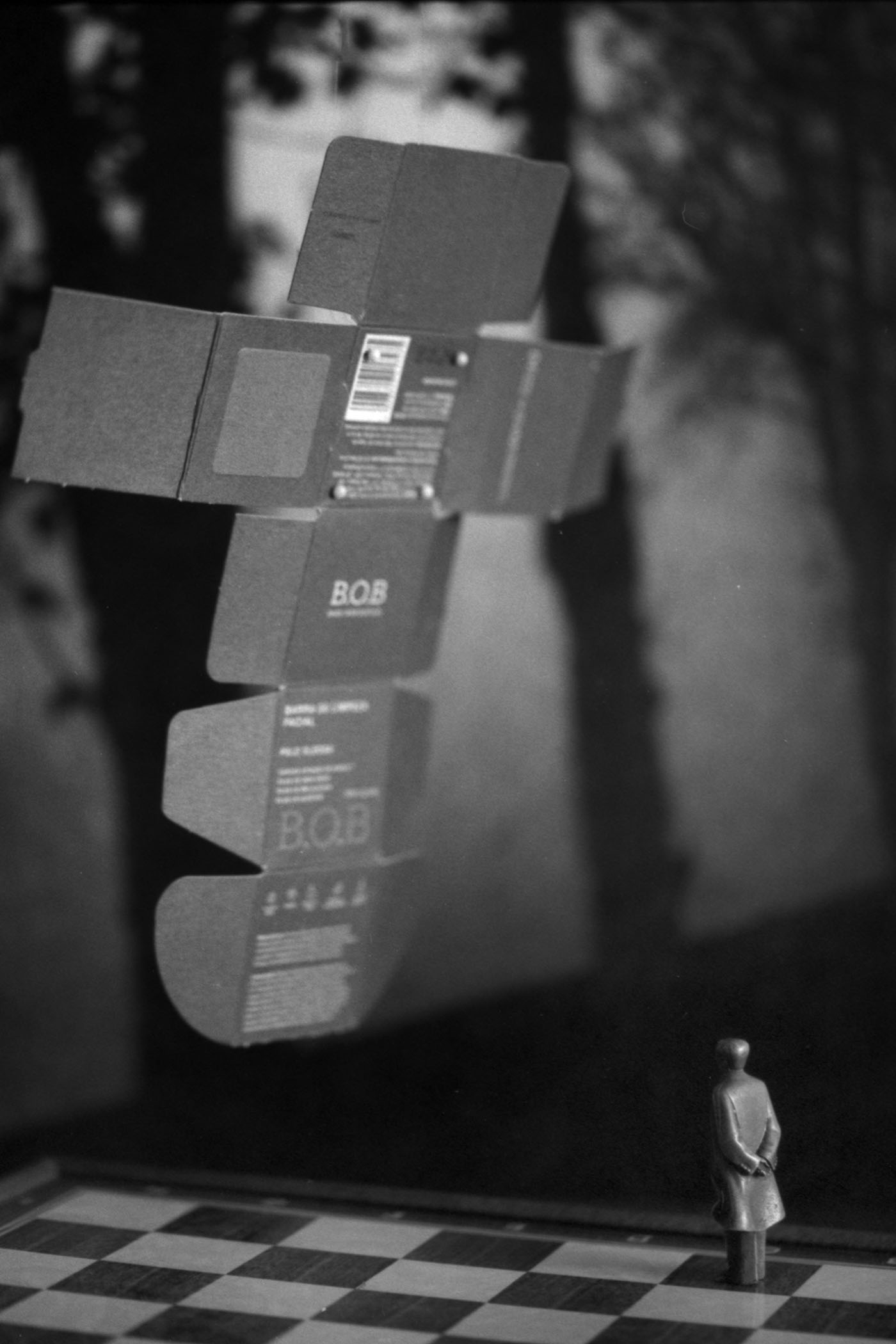 sporus ascendens (ashes to ashes)